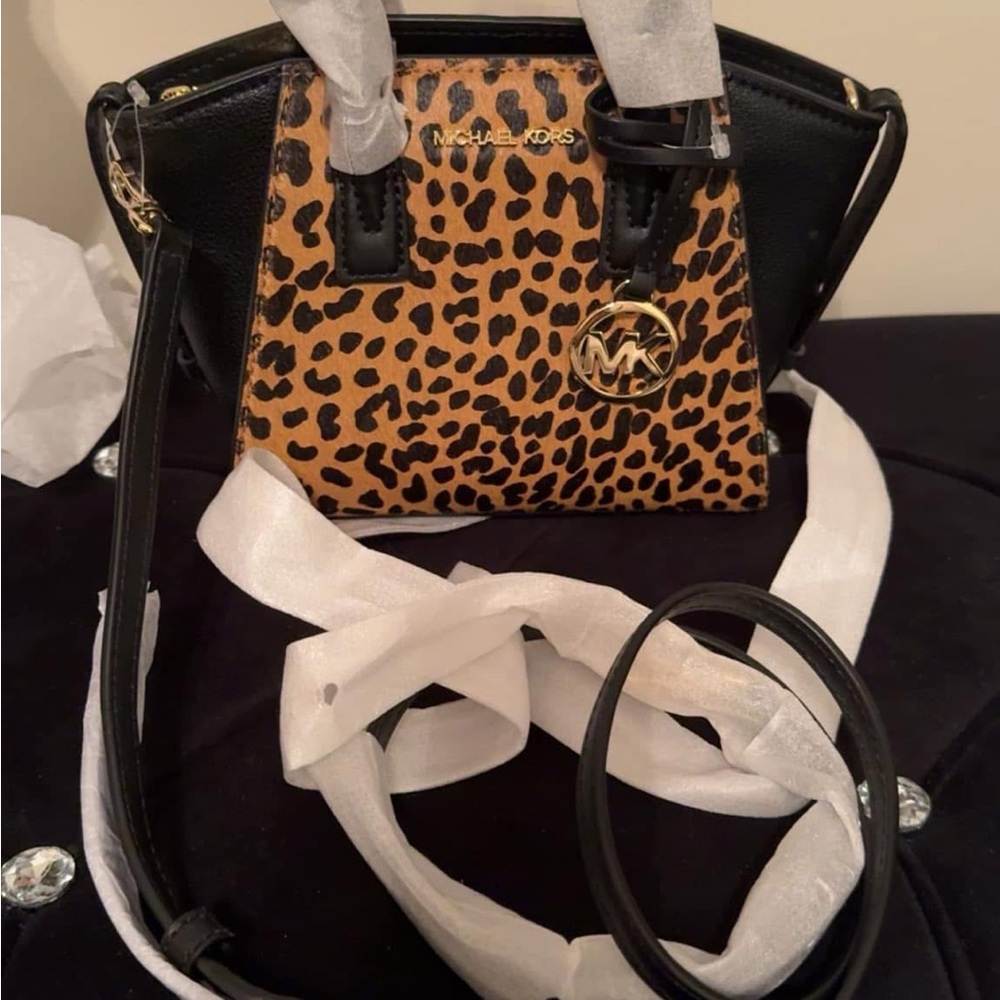 Michael Kors Leopard Print Handbag !